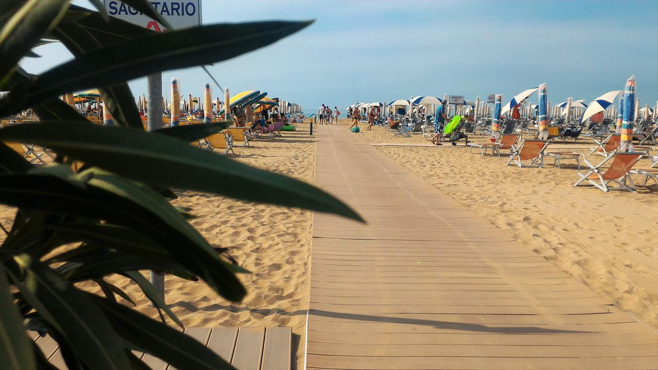 Aparthotel Pineda Bibione Extérieur photo