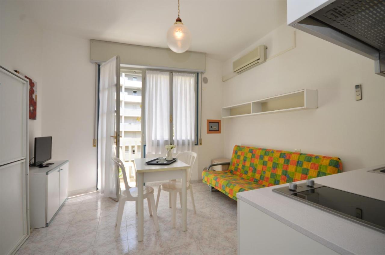 Aparthotel Pineda Bibione Extérieur photo